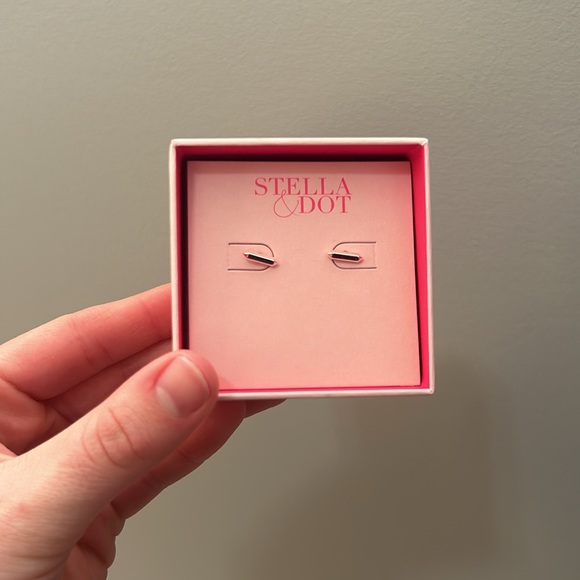 Silver Stud Earrings - Picture 6 of 6